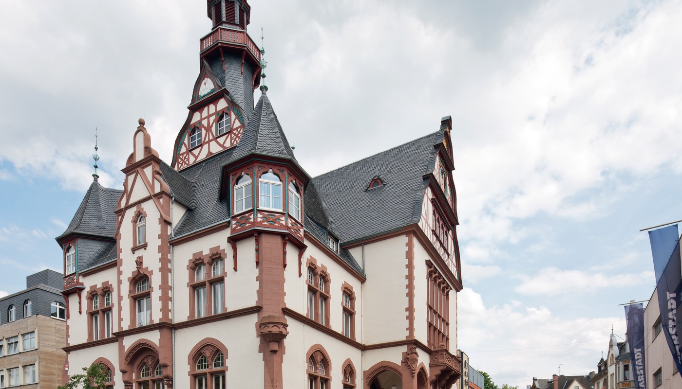 Nach zwei Jahren im Rathaus: Limburgs Bürgerbüro zieht positive Bilanz für digitalen Service